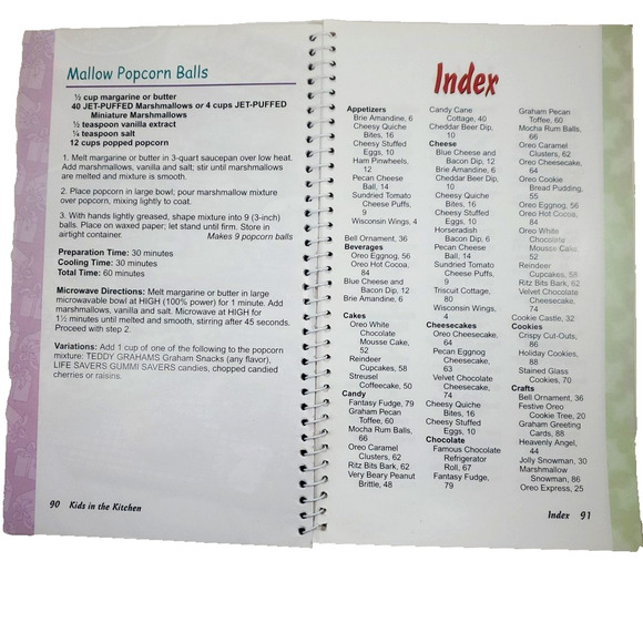 Y2k Favorite All Time Recipes Nabisco Holiday Fun Christmas Spiral Cookbook - Picture 4 of 5